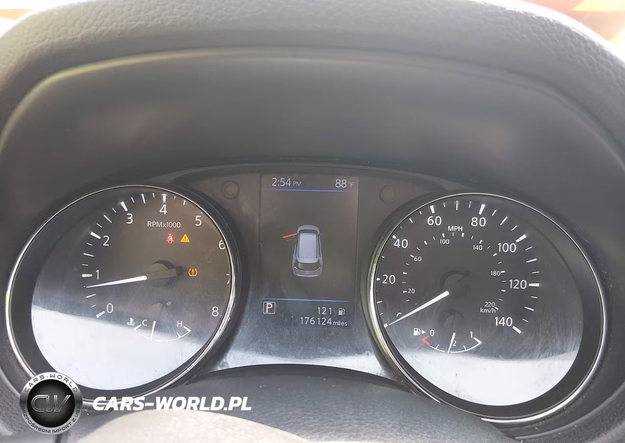 2019 Nissan Rogue S VIN:5N1AT2MV6KC802479 - 7