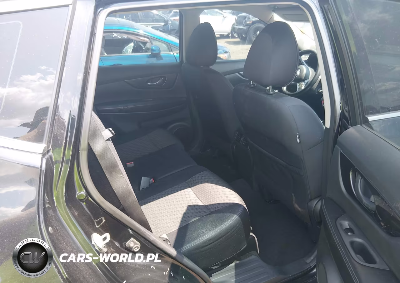 2019 Nissan Rogue S VIN:5N1AT2MV6KC802479 - 8