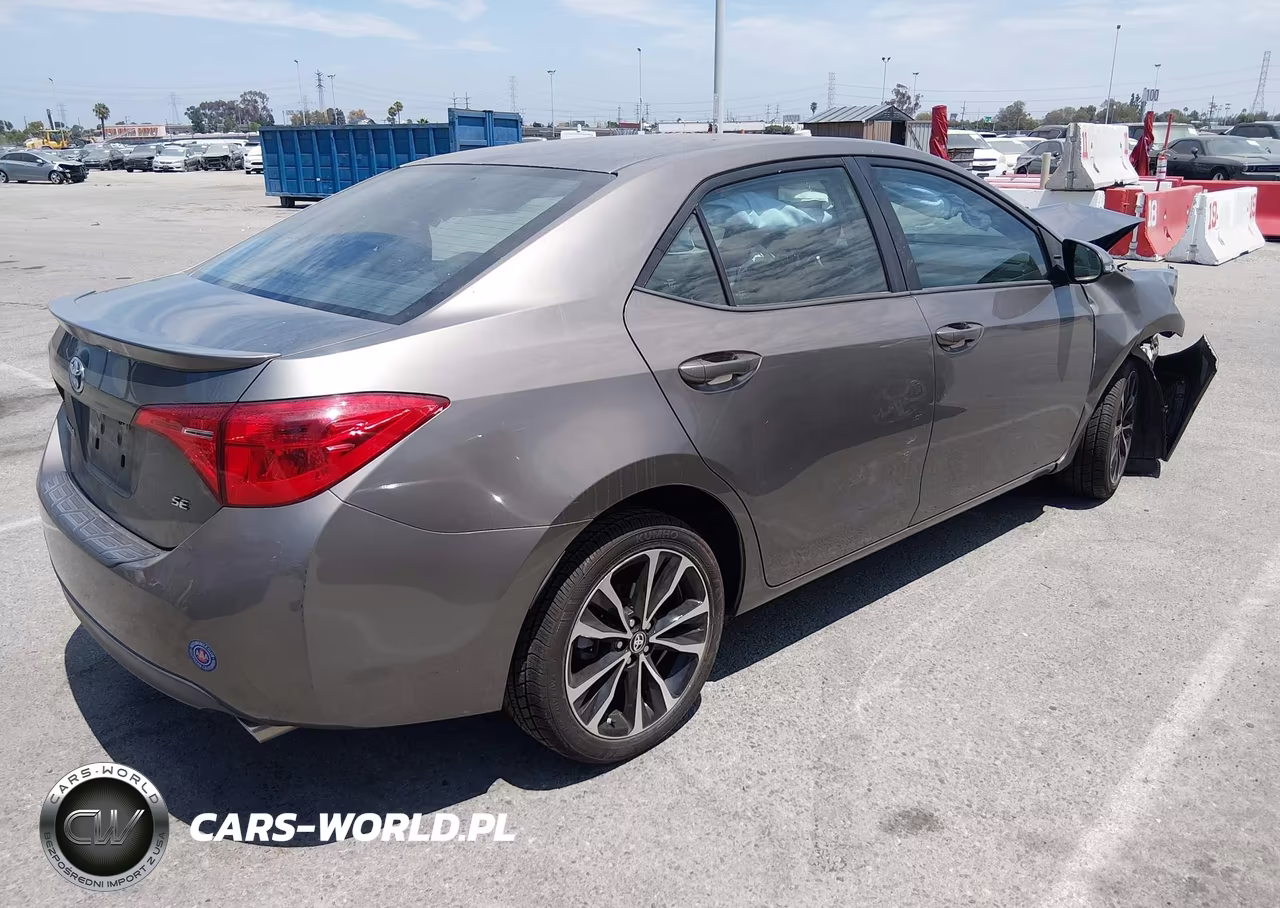 2018 Toyota Corolla Se VIN:5YFBURHE0JP777867 - 4