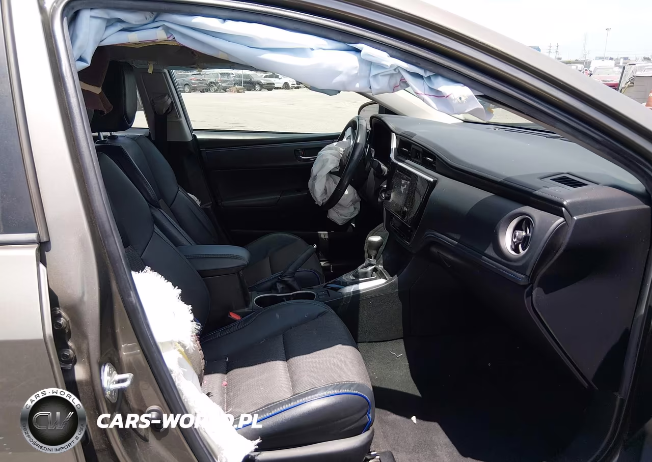 2018 Toyota Corolla Se VIN:5YFBURHE0JP777867 - 5
