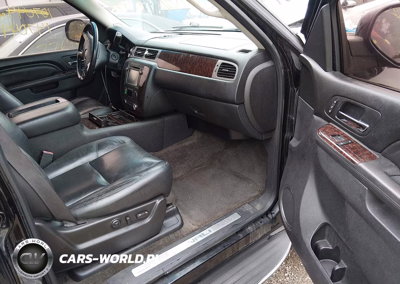 2012 GMC Yukon Denali VIN:1GKS2EEF4CR119915 - 5