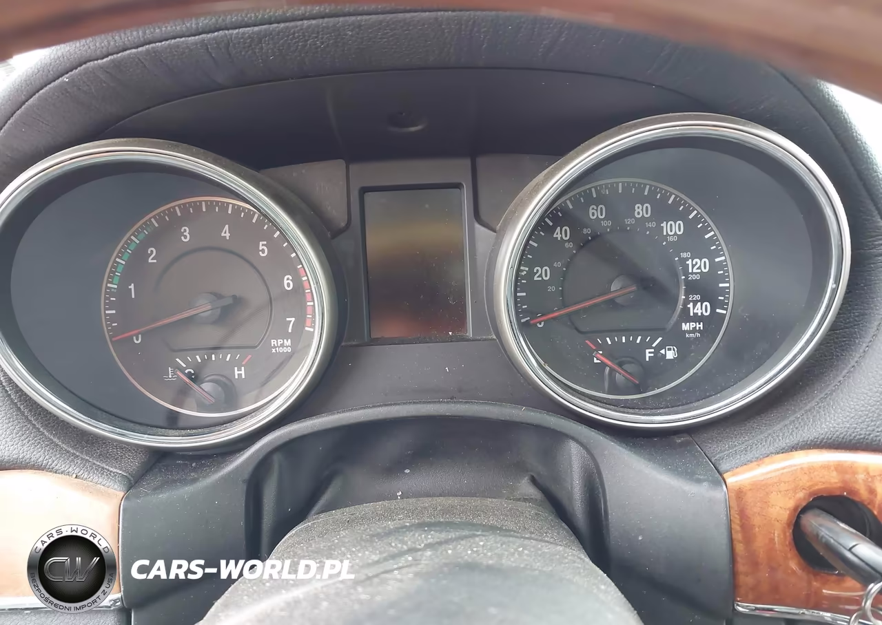 2011 Jeep Grand Cherokee Overland VIN:1J4RR6GTXBC606661 - 7