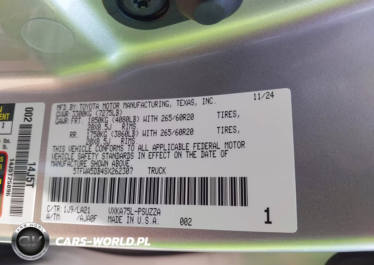 2025 Toyota Tundra Platinum VIN:5TFWA5DB4SX262307 - 9