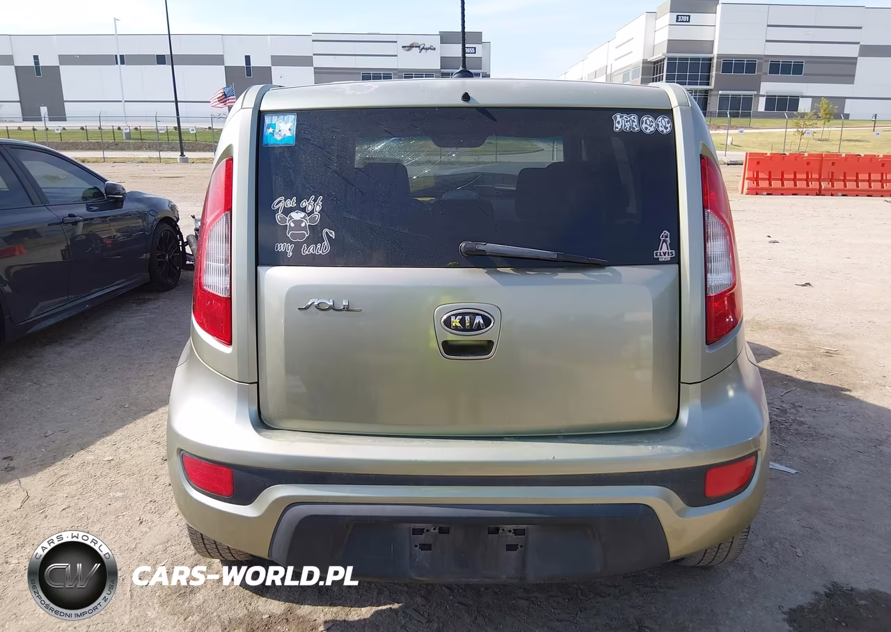 2012 Kia Soul VIN:KNDJT2A51C7360116 - 17