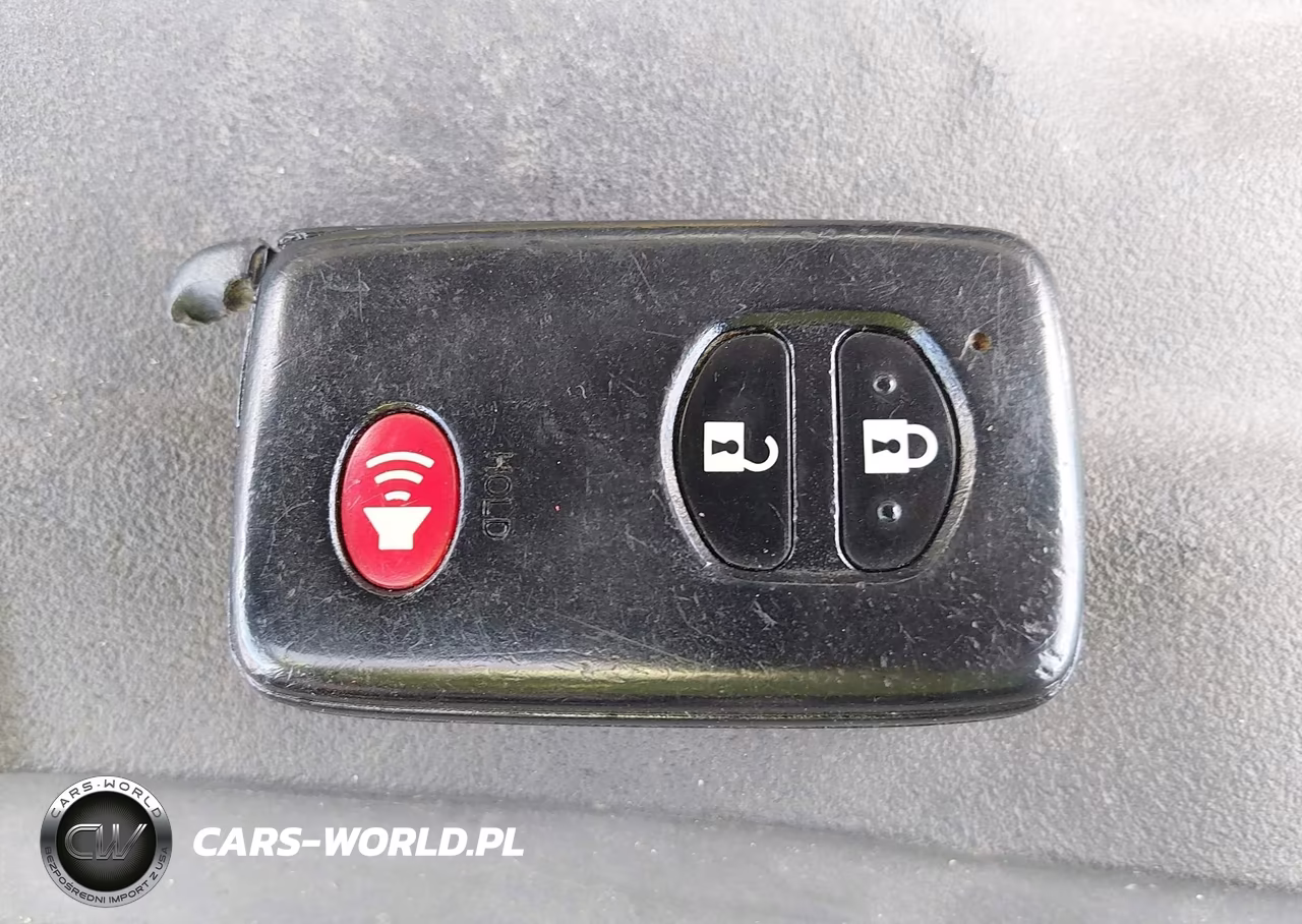 2011 Toyota Prius Two VIN:JTDKN3DUXB1446436 - 11