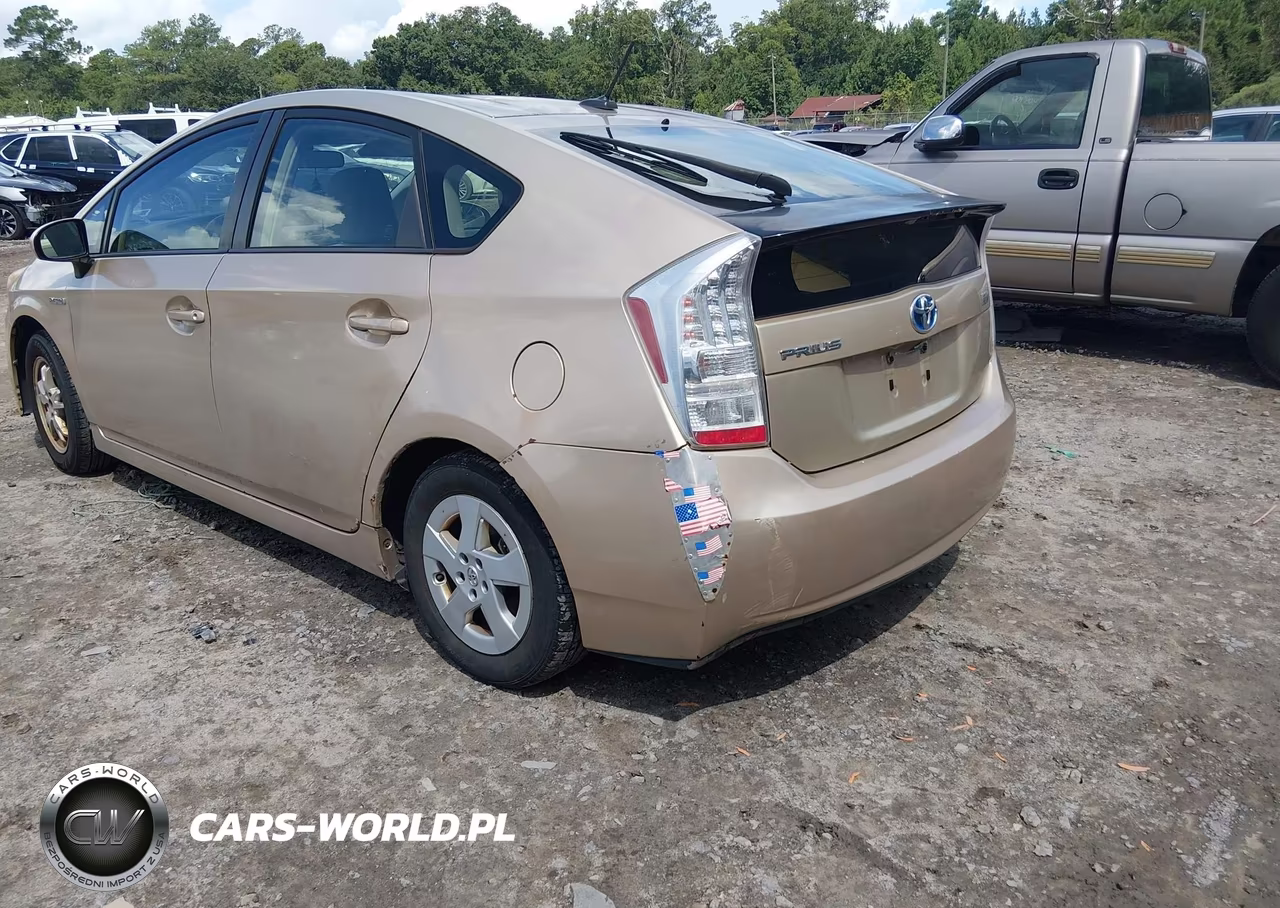 2011 Toyota Prius Two VIN:JTDKN3DUXB1446436 - 19
