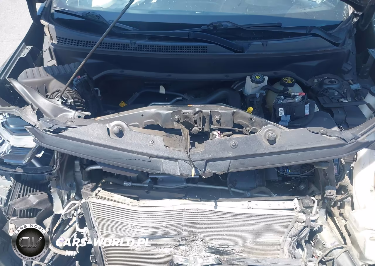 2018 Chevrolet Equinox Ls VIN:3GNAXHEV8JL265327 - 10