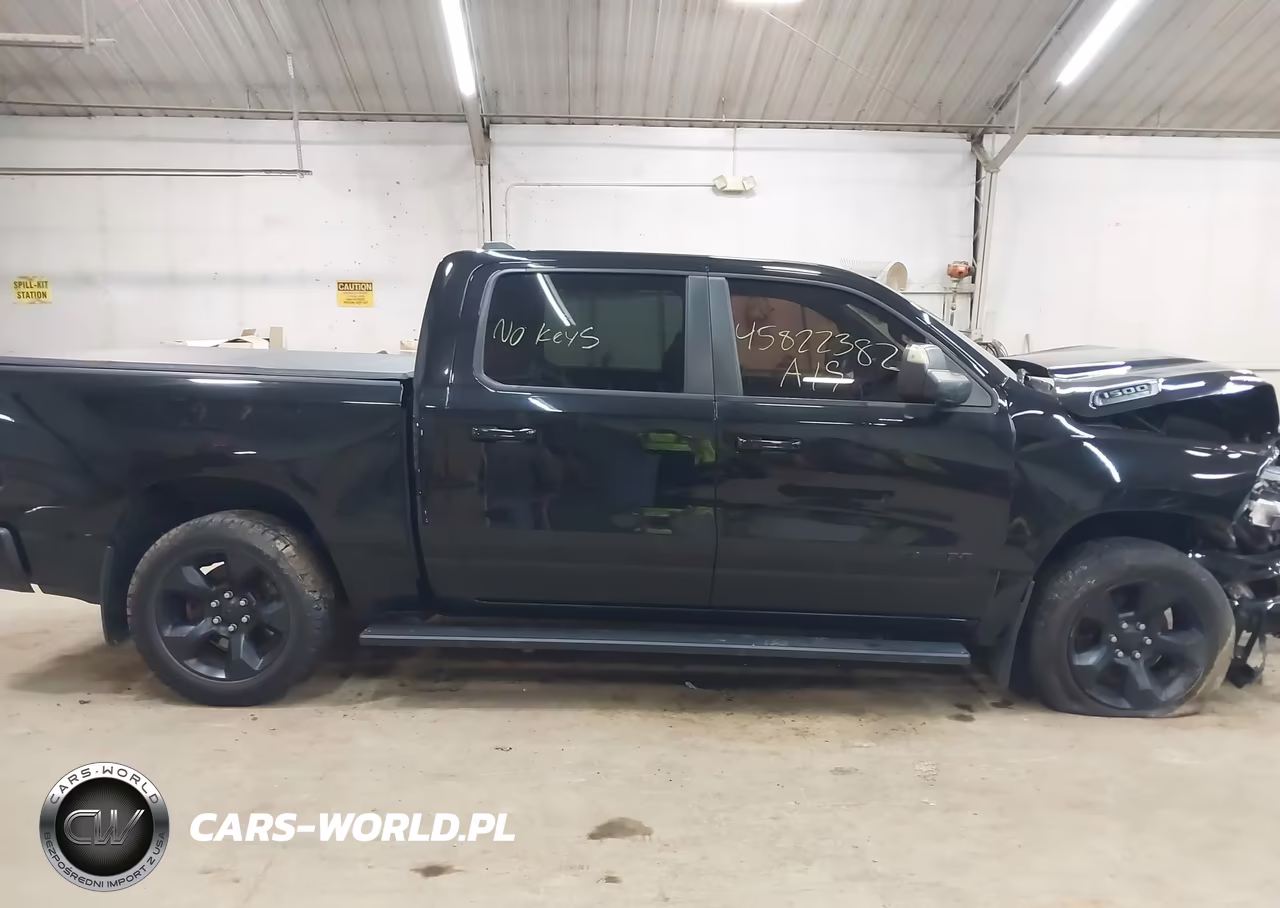 2019 Ram 1500 VIN:1C6SRFFT8KN789367 - 12