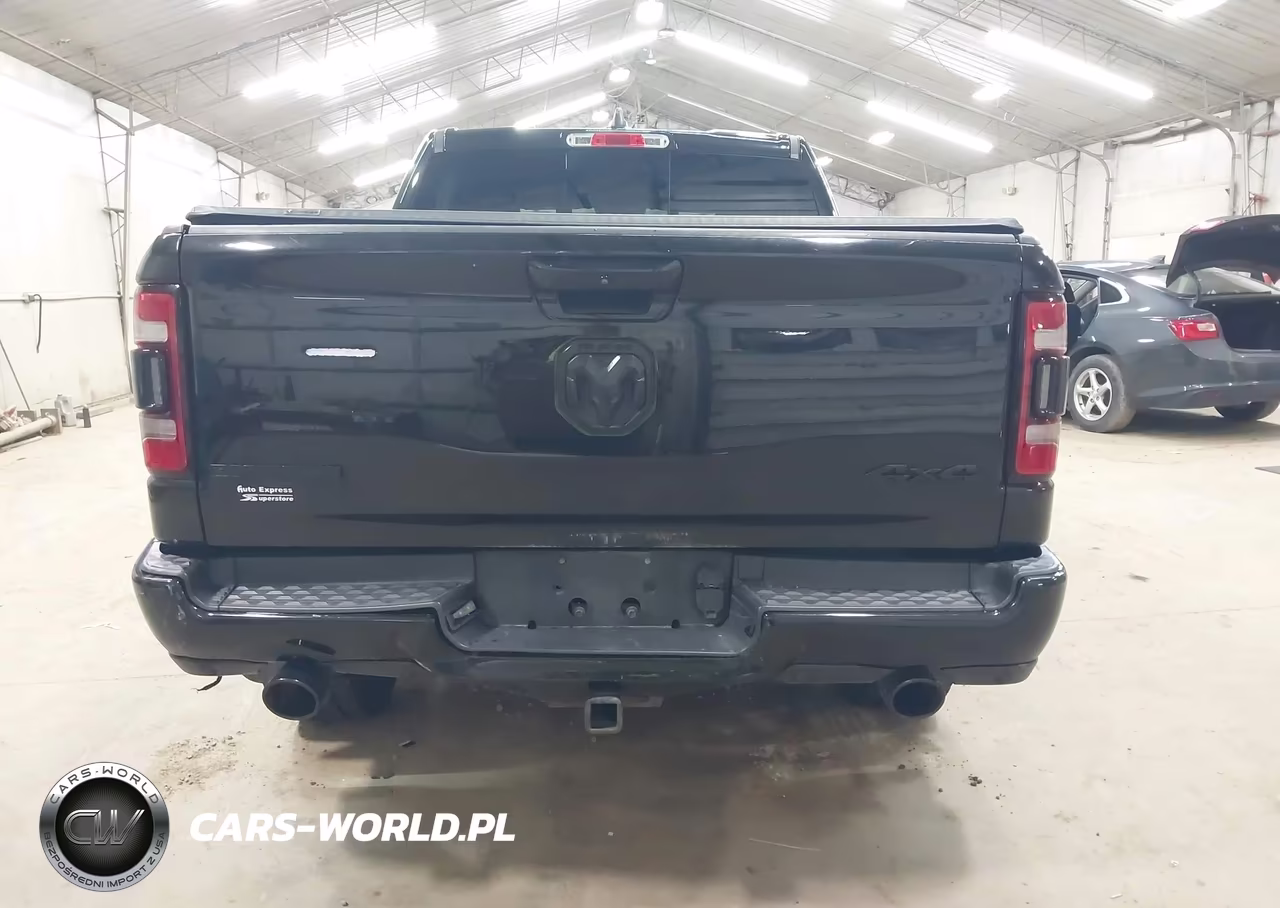 2019 Ram 1500 VIN:1C6SRFFT8KN789367 - 15