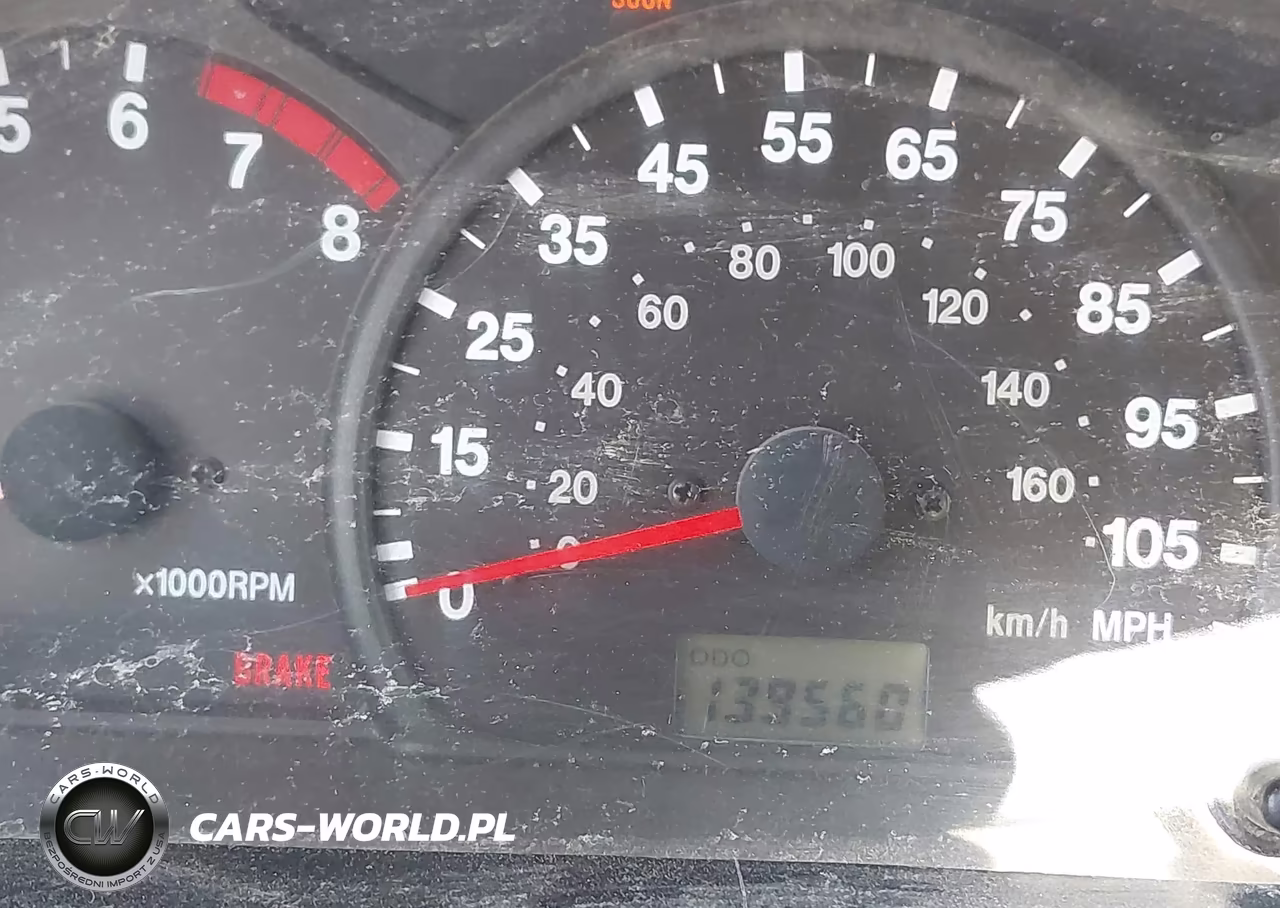 2000 Chevrolet Tracker Hard Top VIN:2CNBJ13C7Y6953501 - 7