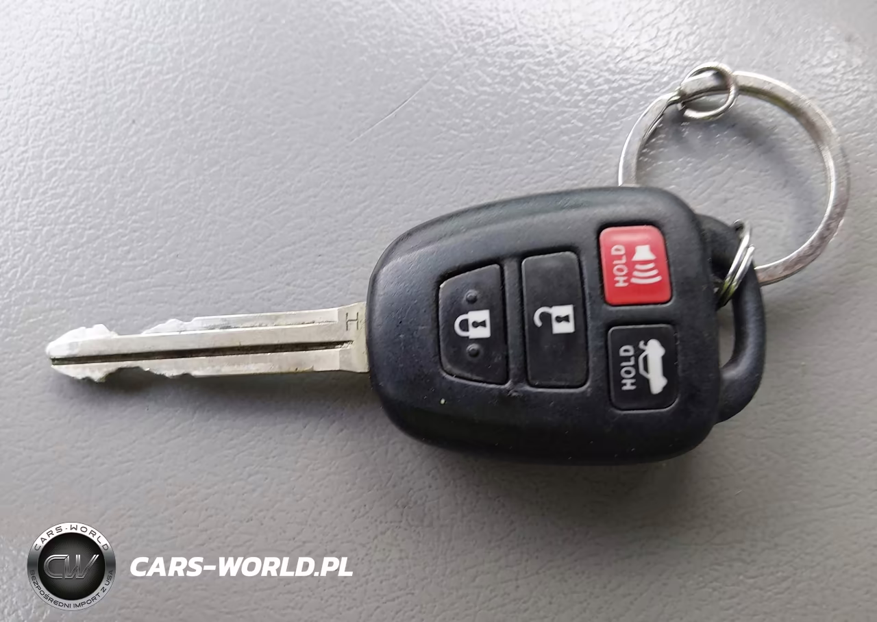 2016 Toyota Camry Le VIN:4T1BF1FK0GU143731 - 11