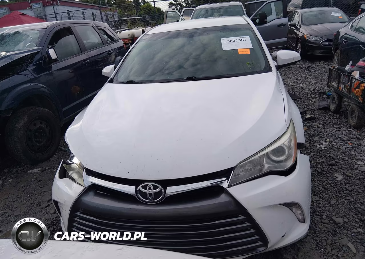 2016 Toyota Camry Le VIN:4T1BF1FK0GU143731 - 13