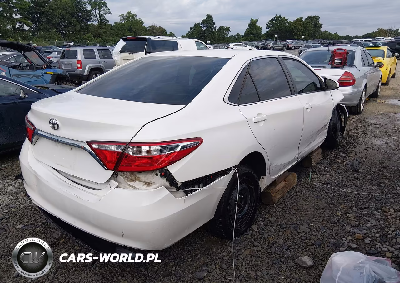 2016 Toyota Camry Le VIN:4T1BF1FK0GU143731 - 20