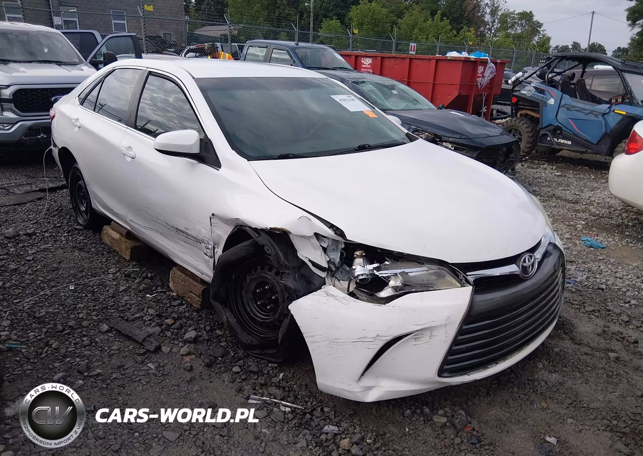 2016 Toyota Camry Le VIN:4T1BF1FK0GU143731 - 6