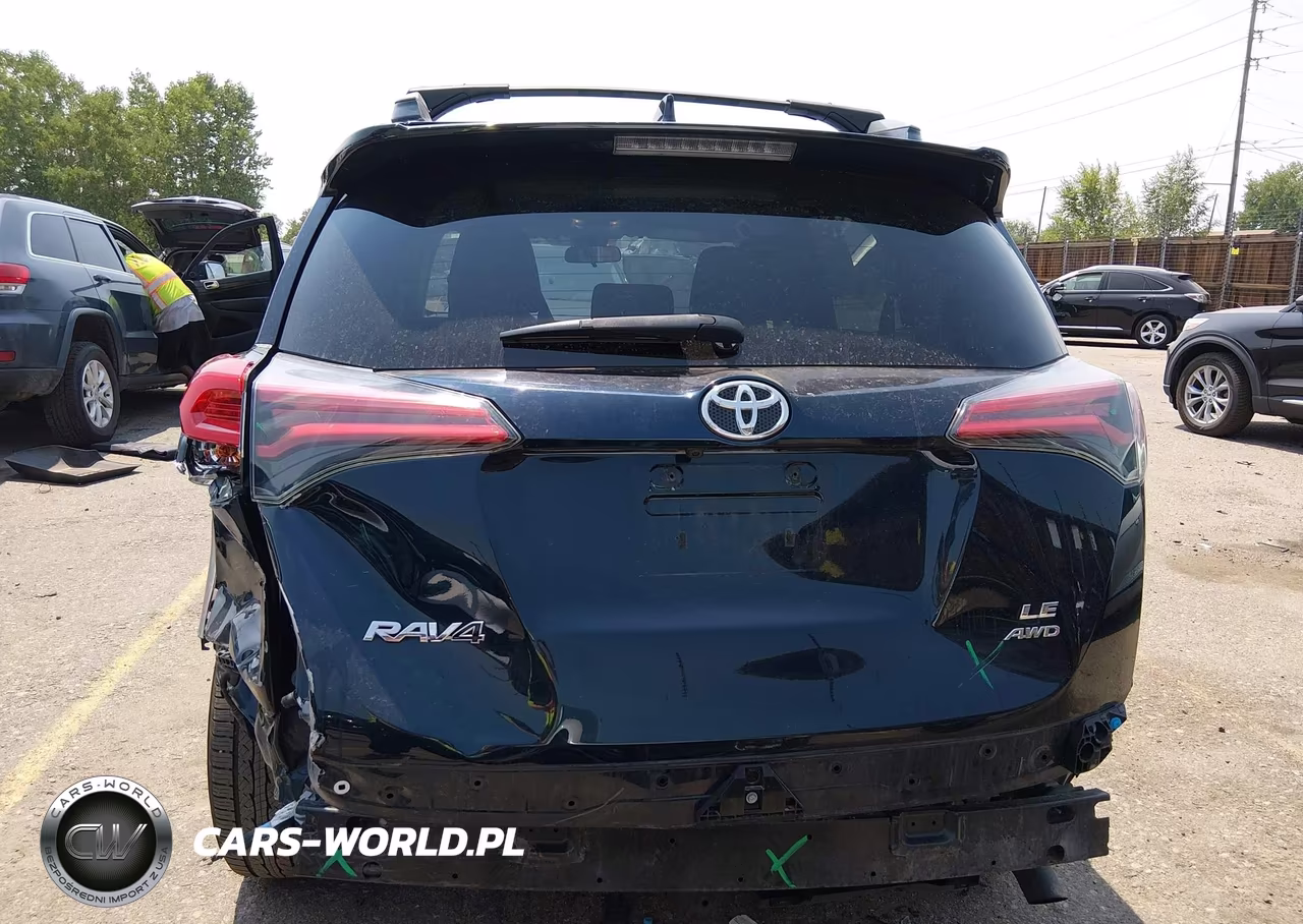 2018 Toyota Rav4 Le VIN:2T3BFREV7JW766403 - 17