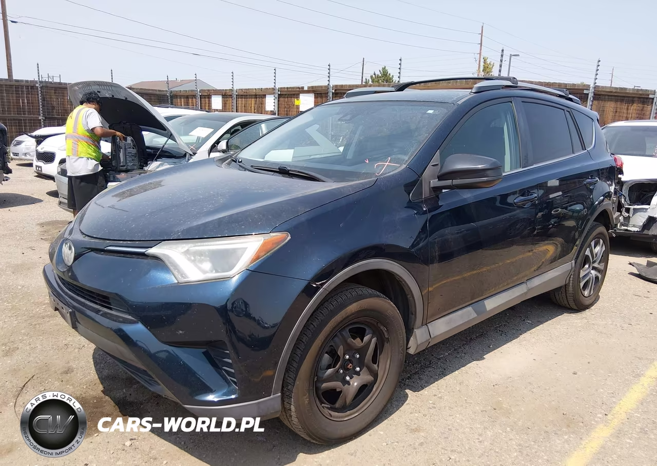 2018 Toyota Rav4 Le VIN:2T3BFREV7JW766403 - 2
