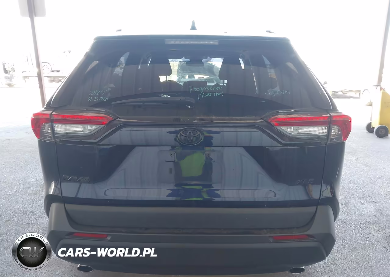2021 Toyota Rav4 Xle VIN:2T3W1RFV4MW114728 - 17