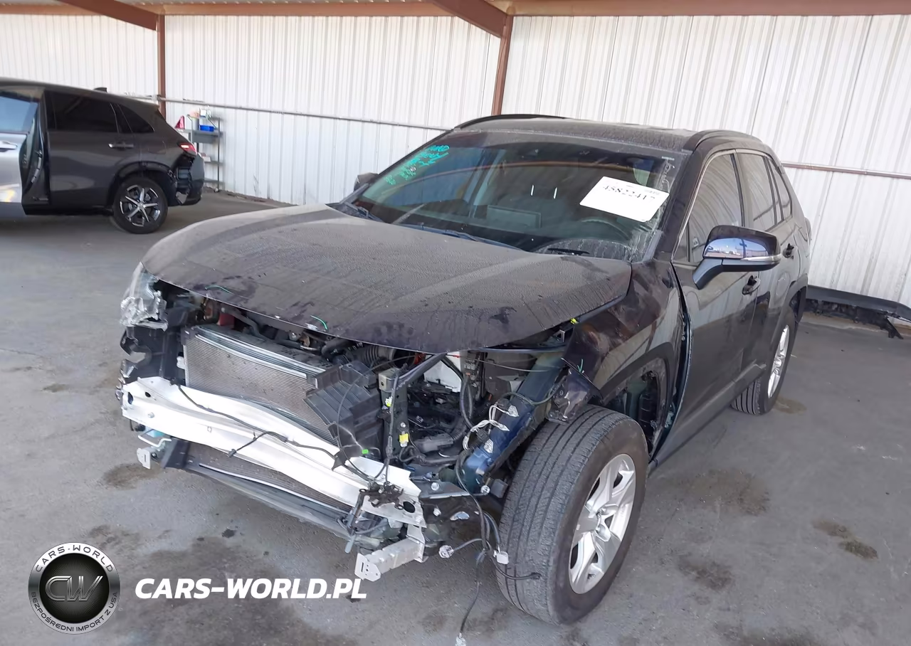 2021 Toyota Rav4 Xle VIN:2T3W1RFV4MW114728 - 2