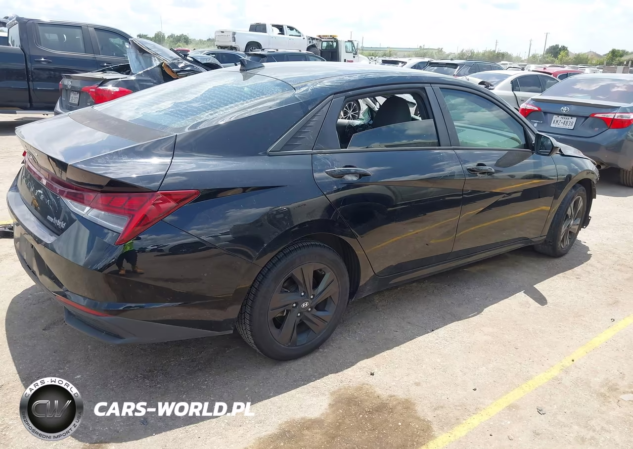 2022 Hyundai Elantra Hybrid Blue VIN:KMHLM4AJ2NU015109 - 4