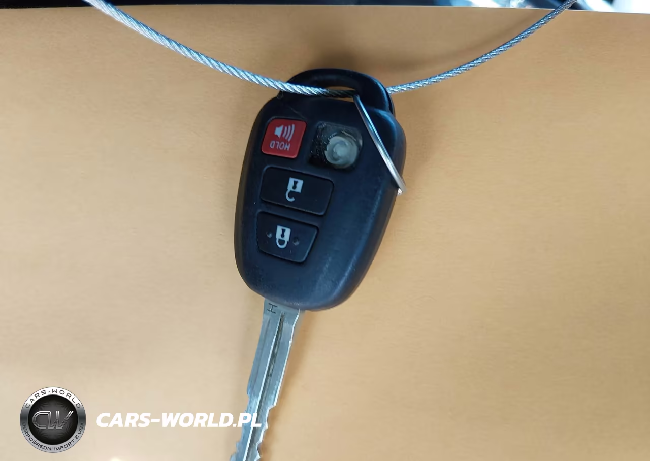 2015 Toyota Corolla Le VIN:5YFBURHE2FP211202 - 11