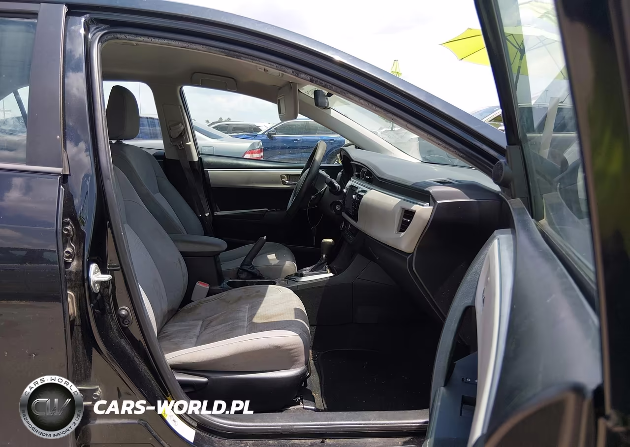 2015 Toyota Corolla Le VIN:5YFBURHE2FP211202 - 5