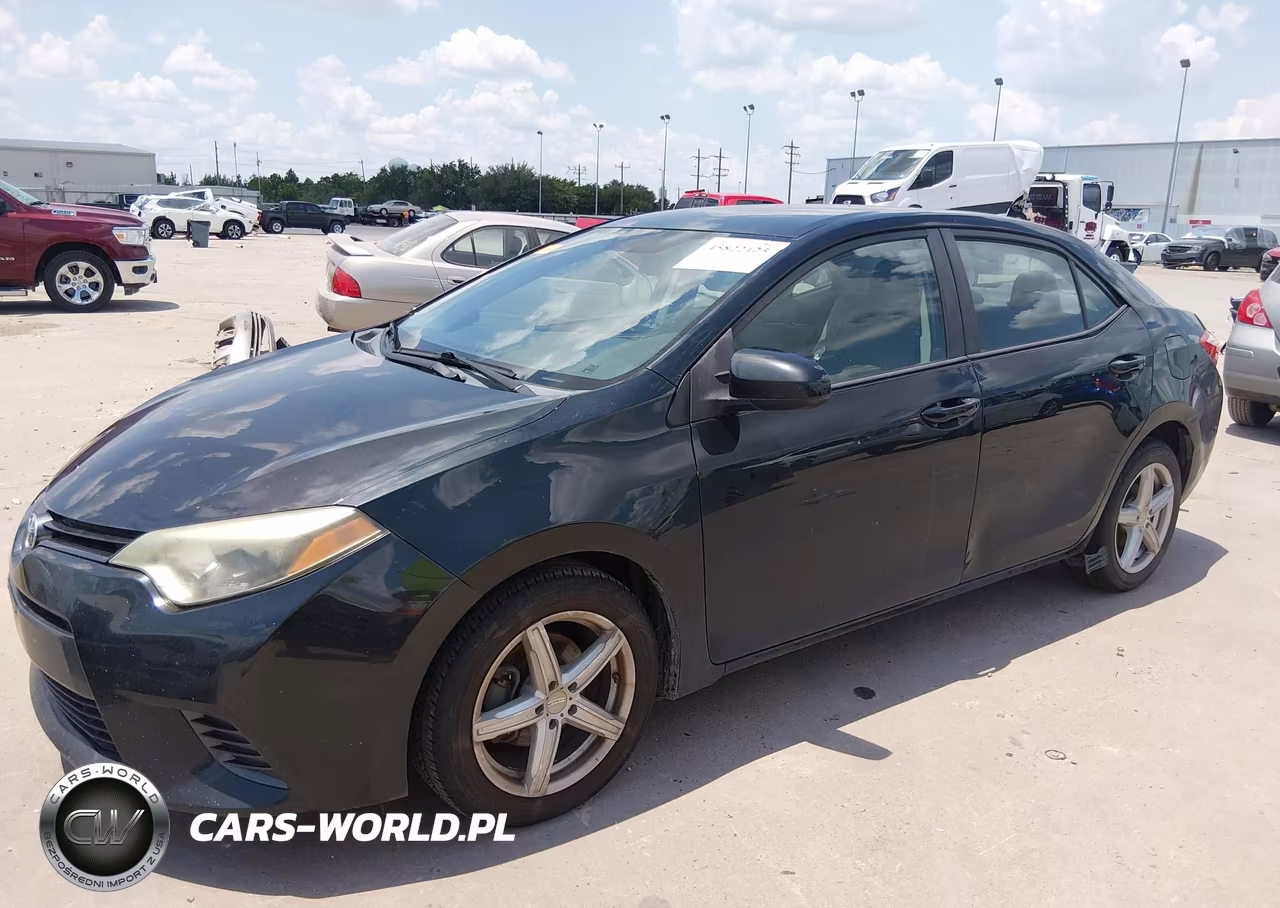 2015 Toyota Corolla Le VIN:5YFBURHE2FP211202 - 6