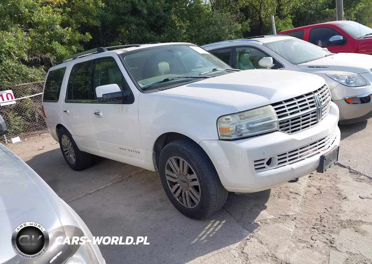 2011 Lincoln Navigator