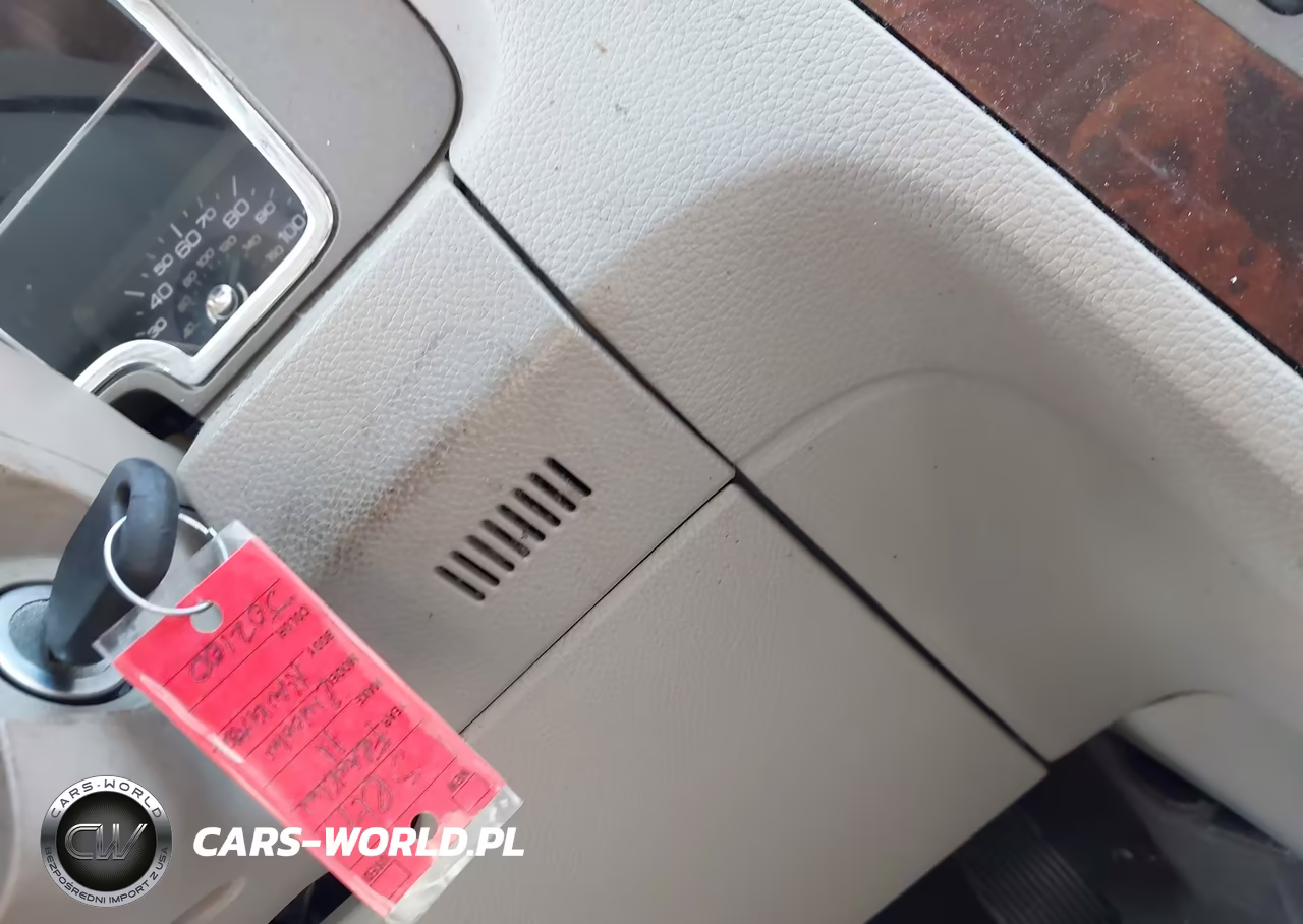 2011 Lincoln Navigator VIN:5LMJJ2H53BEJ02100 - 11