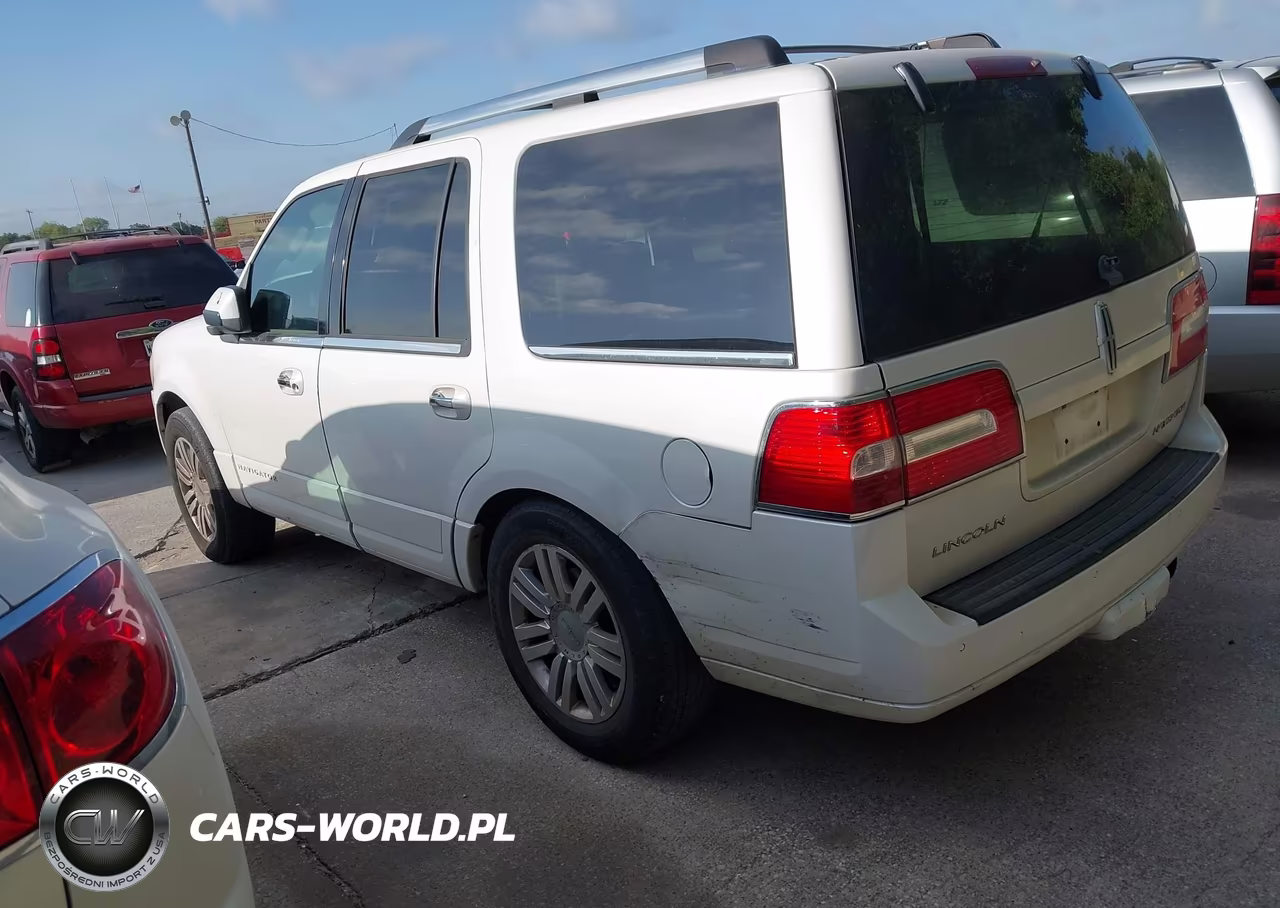 2011 Lincoln Navigator VIN:5LMJJ2H53BEJ02100 - 3