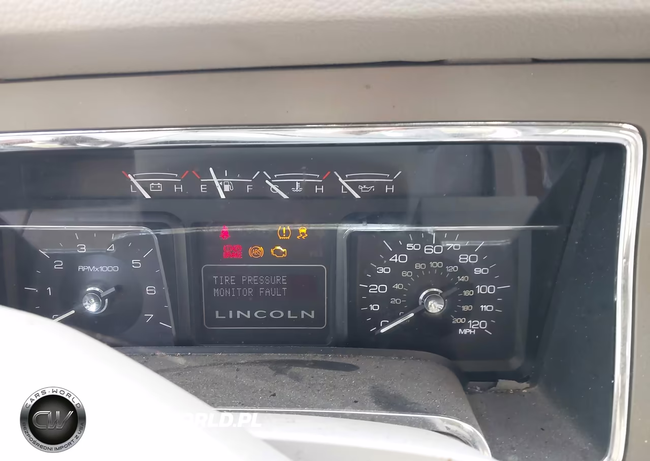 2011 Lincoln Navigator VIN:5LMJJ2H53BEJ02100 - 7
