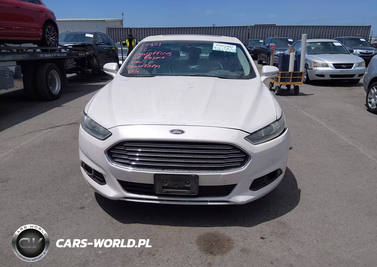 2016 Ford Fusion Energi Titanium VIN:3FA6P0SUXGR320500 - 12