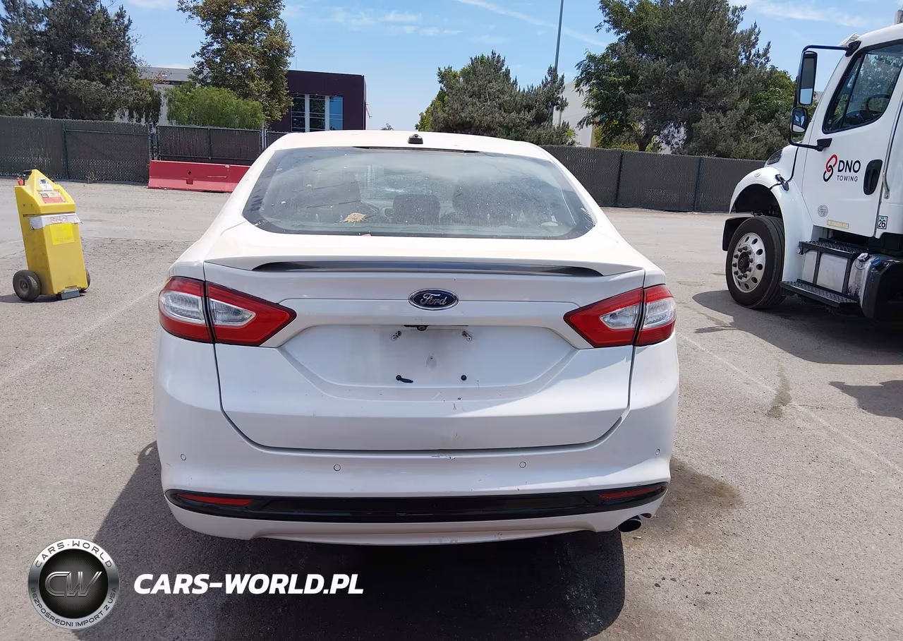 2016 Ford Fusion Energi Titanium VIN:3FA6P0SUXGR320500 - 16