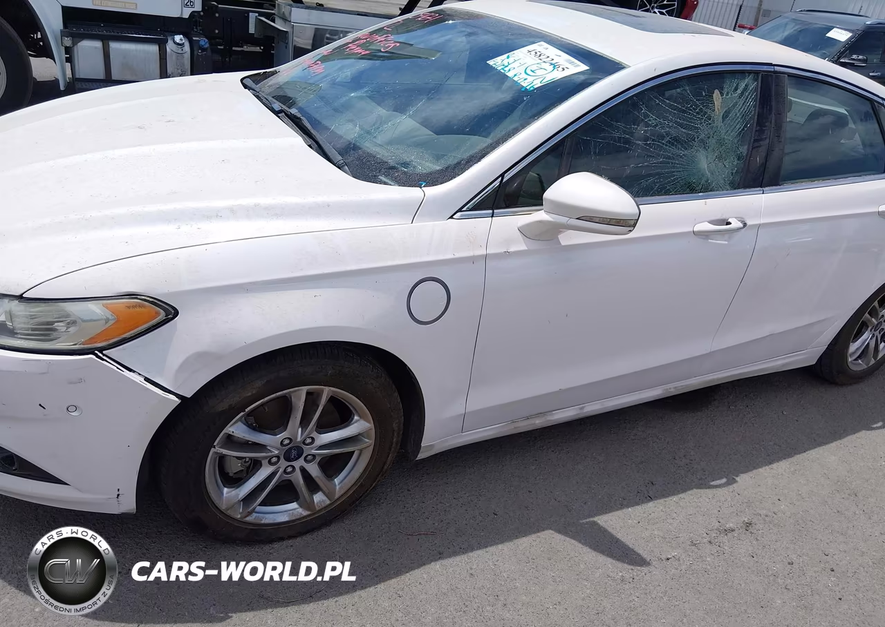 2016 Ford Fusion Energi Titanium VIN:3FA6P0SUXGR320500 - 6