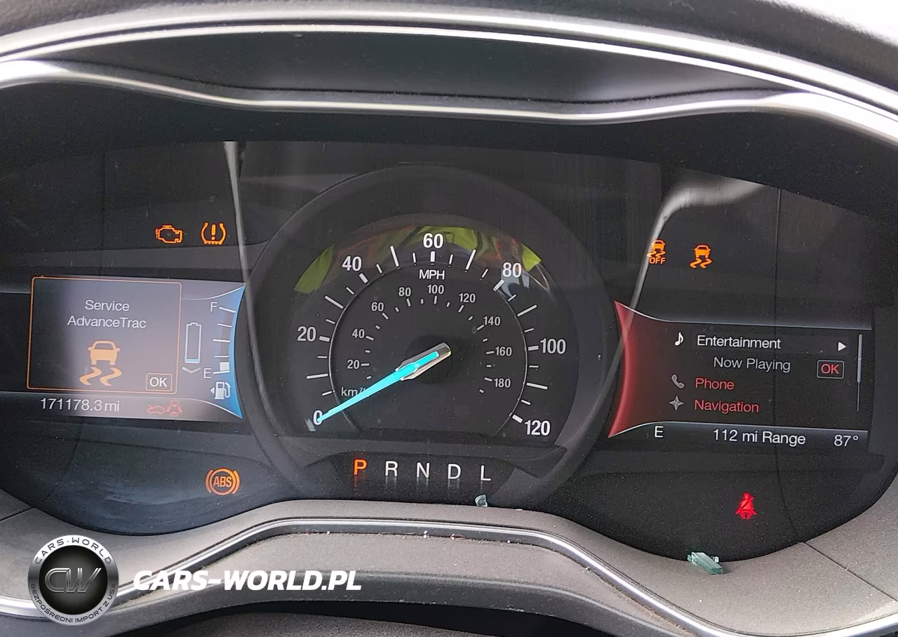 2016 Ford Fusion Energi Titanium VIN:3FA6P0SUXGR320500 - 7