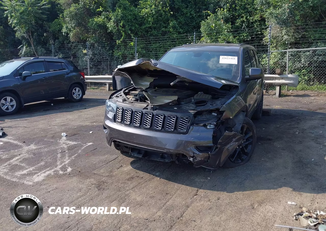 2020 Jeep Grand Cherokee Altitude 4X2 VIN:1C4RJEAG1LC153034 - 6