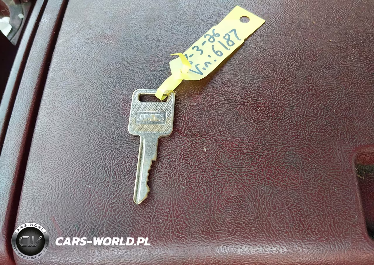 1993 Chevrolet Gmt-400 K1500 VIN:2GCEK19K9P1196187 - 11