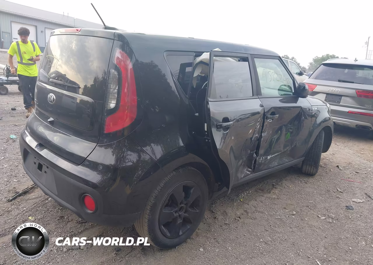 2017 Kia Soul VIN:KNDJN2A24H7442316 - 4