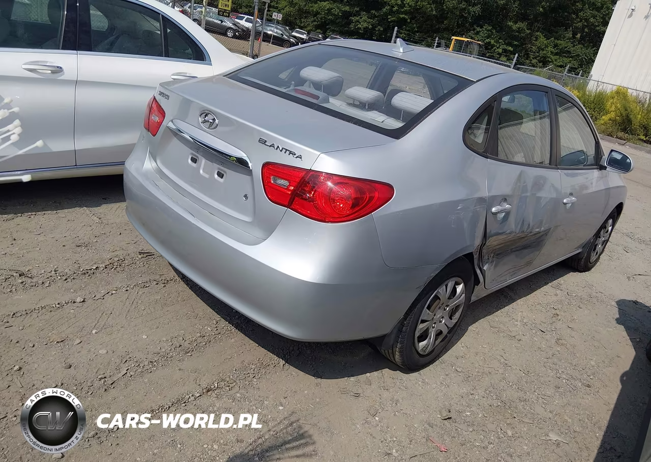 2009 Hyundai Elantra Gls VIN:KMHDU46D69U716054 - 4