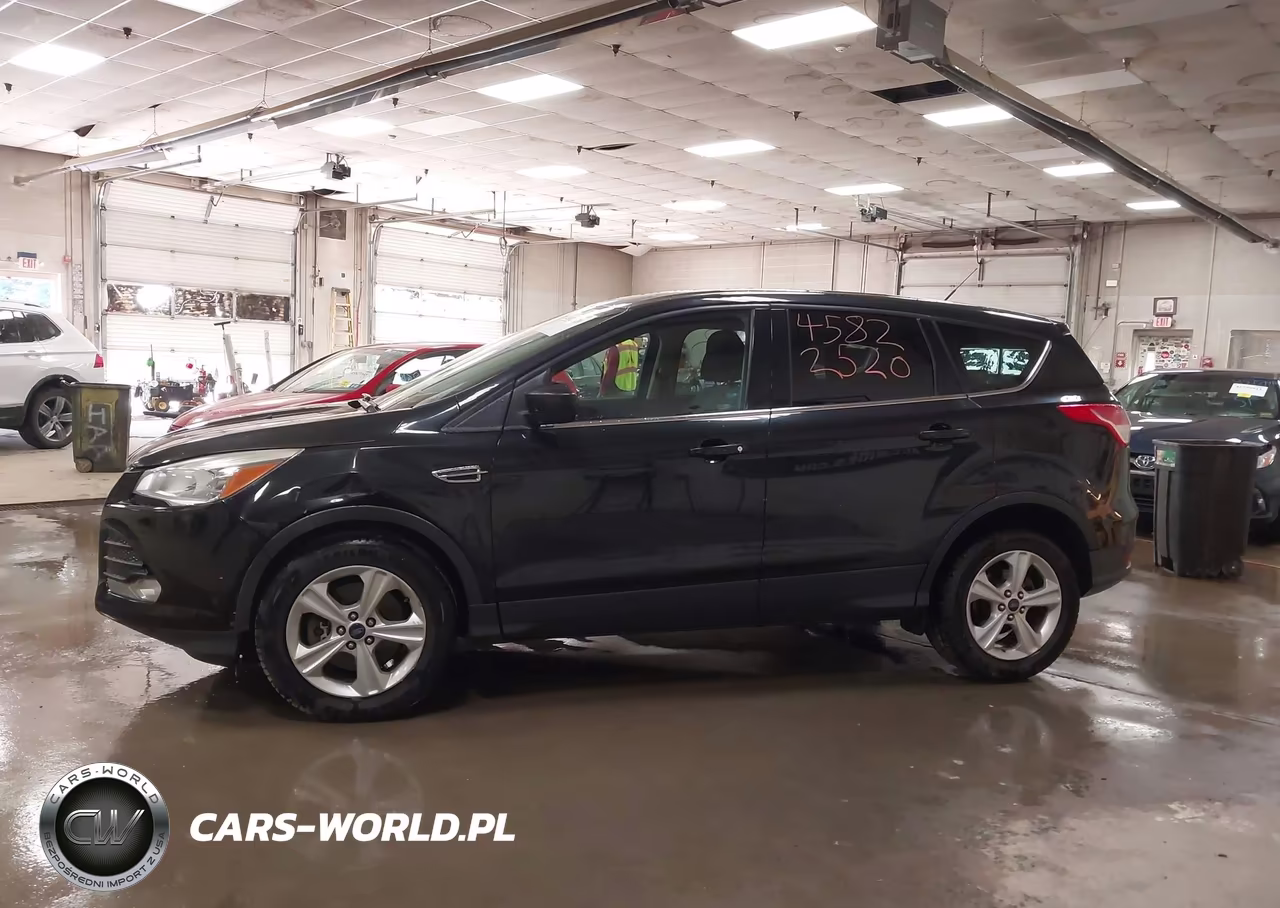 2015 Ford Escape Se VIN:1FMCU9GX2FUC09939 - 14