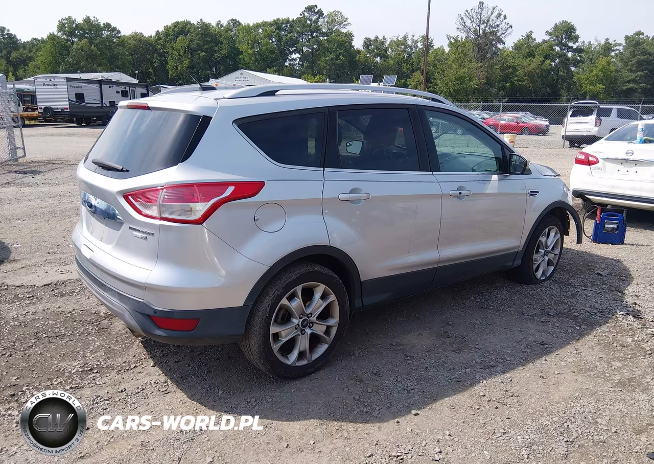 2015 Ford Escape Titanium VIN:1FMCU9J93FUC66936 - 4