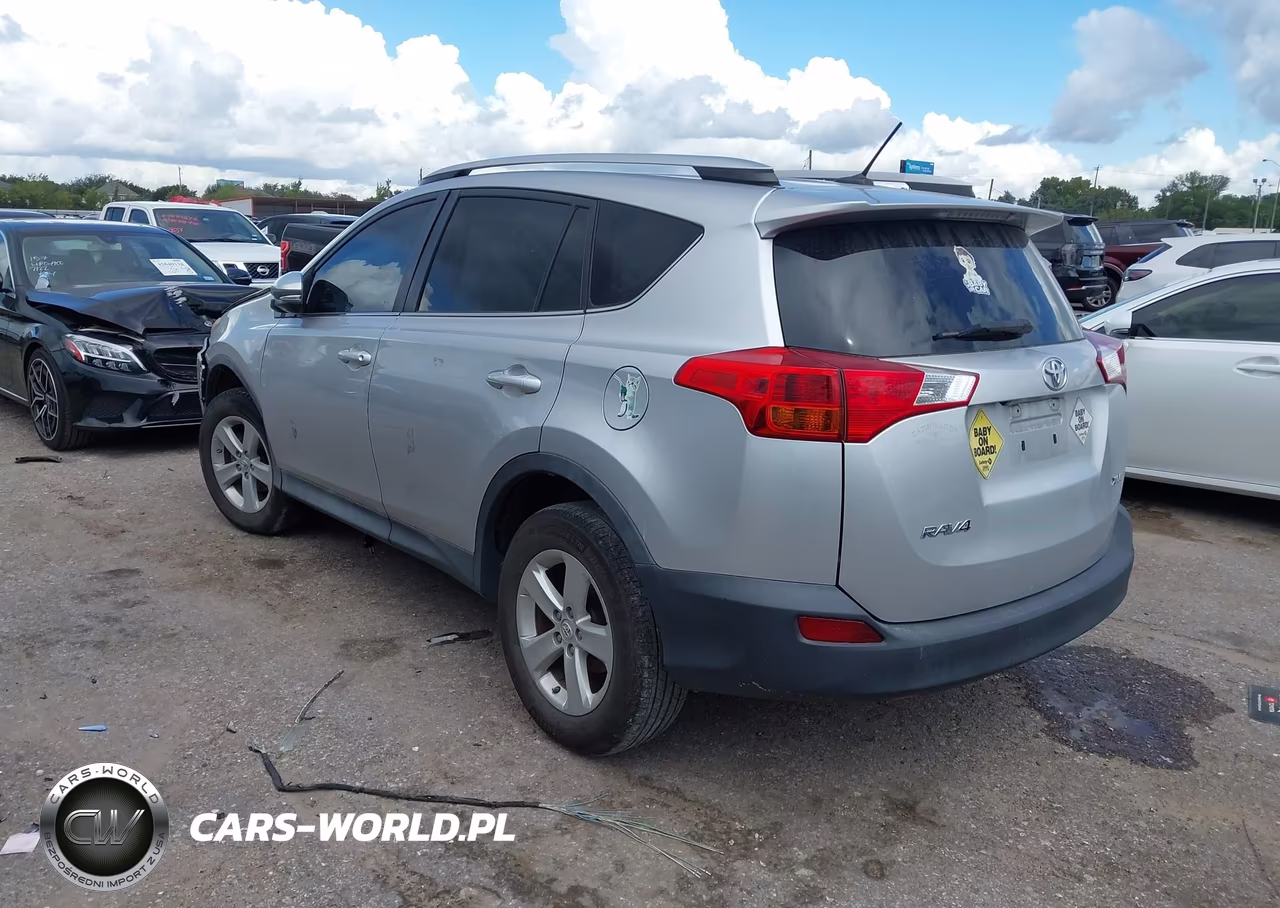 2013 Toyota Rav4 Xle VIN:2T3WFREV2DW012301 - 3