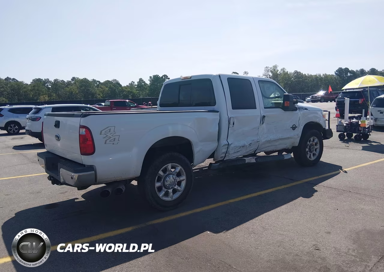 2011 Ford F-250 Lariat VIN:1FT7W2BT6BEC09667 - 4
