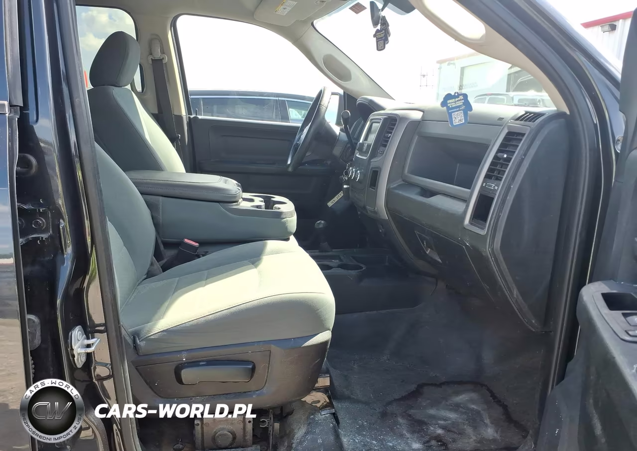 2018 Ram 2500 VIN:3C6TR5HT5JG361744 - 5