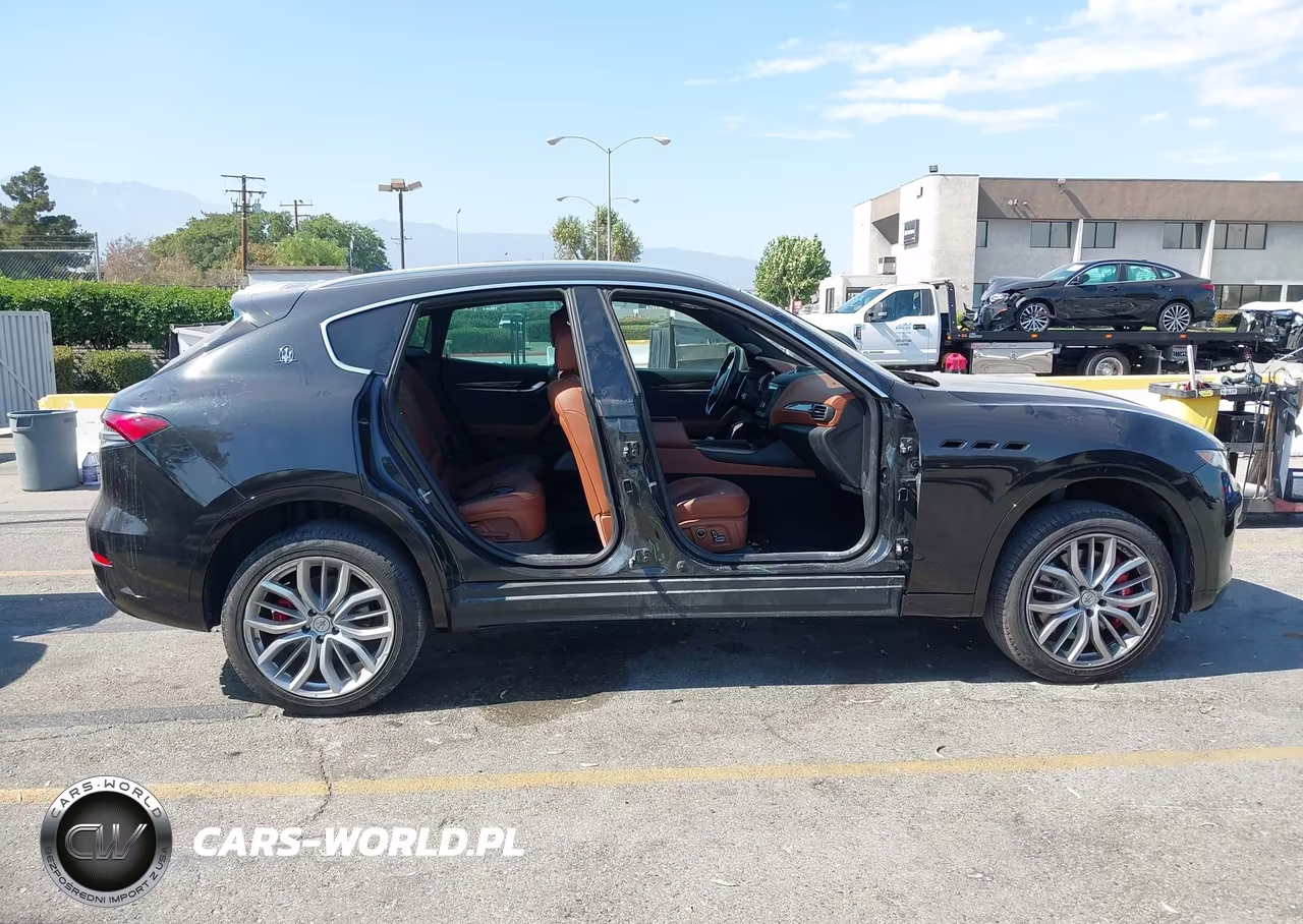 2021 Maserati Levante S Granlusso VIN:ZN661YUL8MX365578 - 12