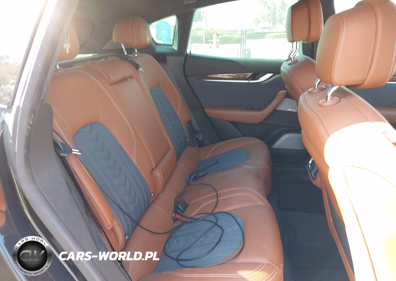 2021 Maserati Levante S Granlusso VIN:ZN661YUL8MX365578 - 8