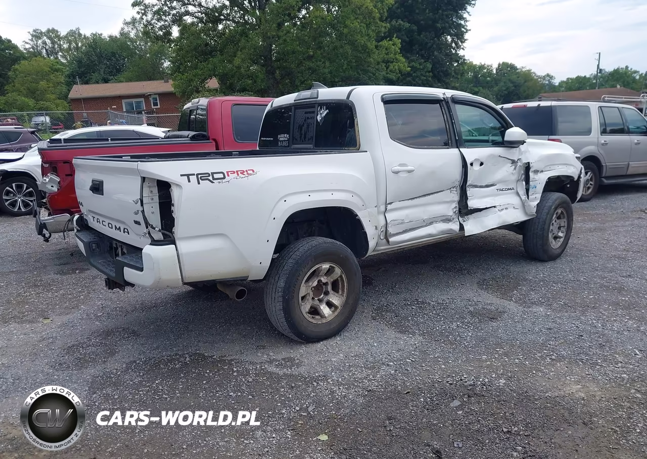 2017 Toyota Tacoma Sr5 V6 VIN:3TMCZ5AN3HM091560 - 4