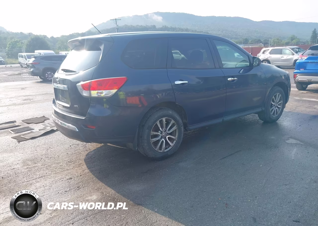 2013 Nissan Pathfinder S VIN:5N1AR2MMXDC608398 - 4