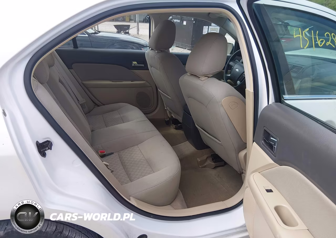 2010 Ford Fusion Se VIN:3FAHP0HA0AR276326 - 8
