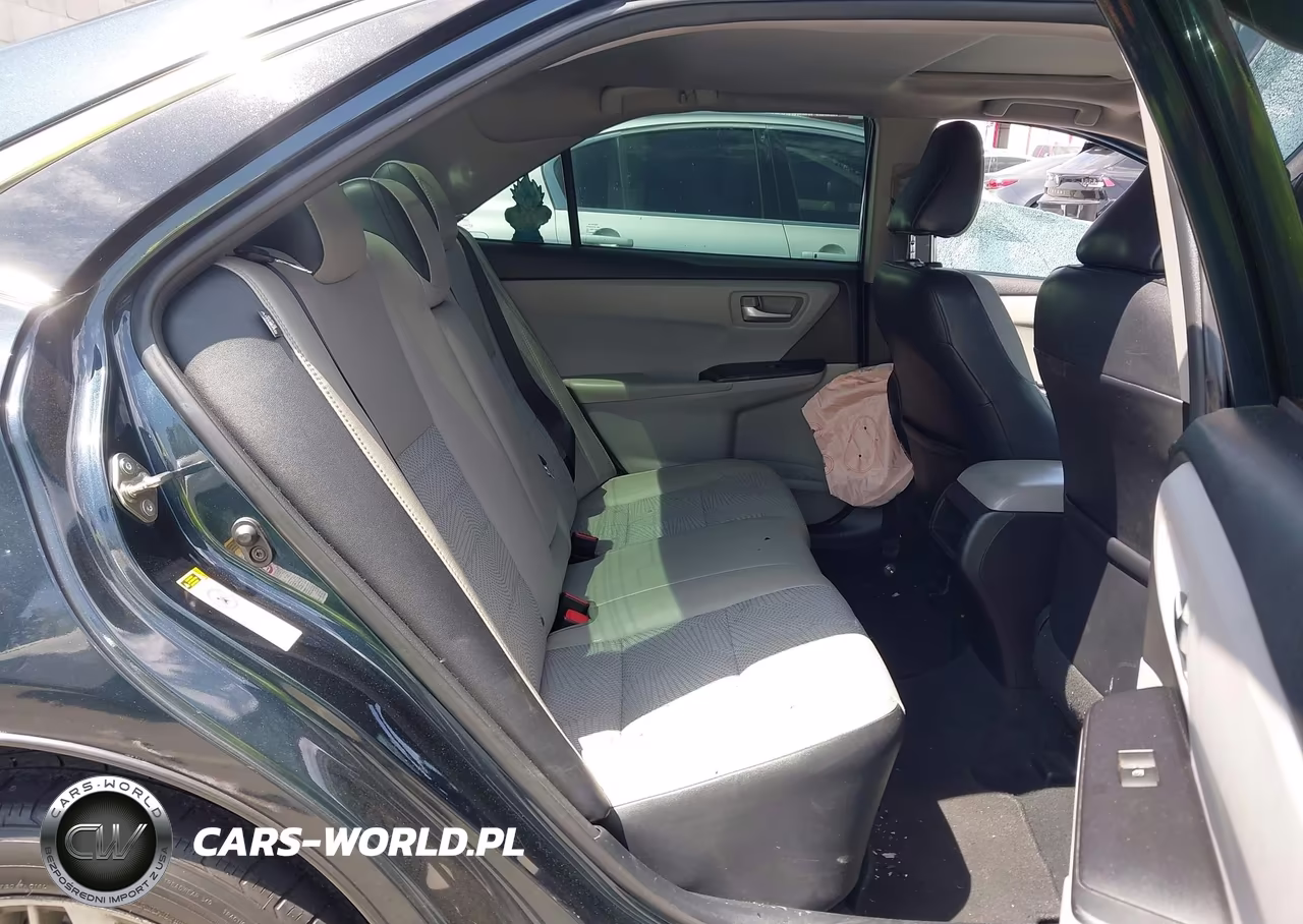 2016 Toyota Camry Se VIN:4T1BF1FK4GU208600 - 8