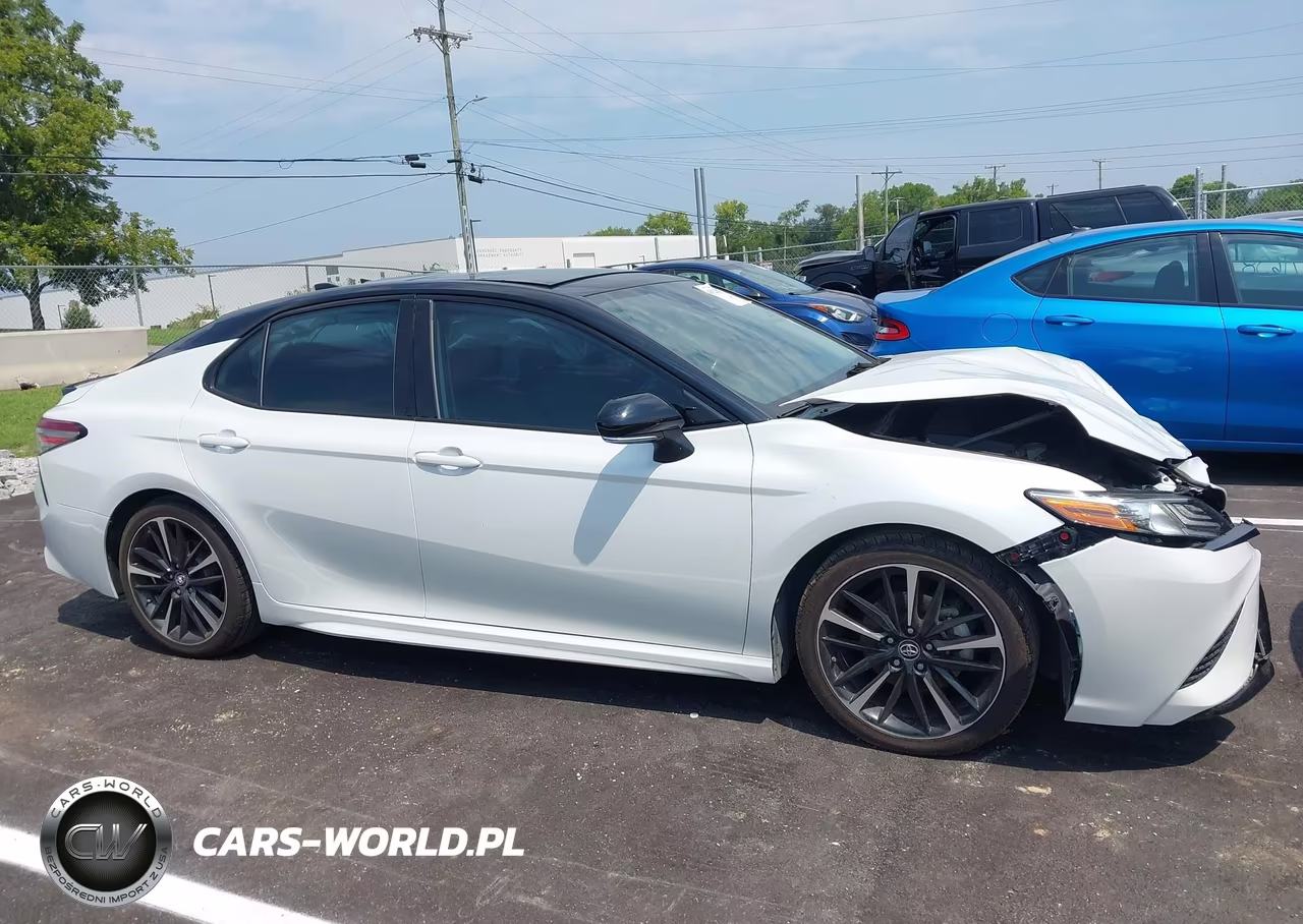 2019 Toyota Camry Xse VIN:4T1B61HK7KU215658 - 13